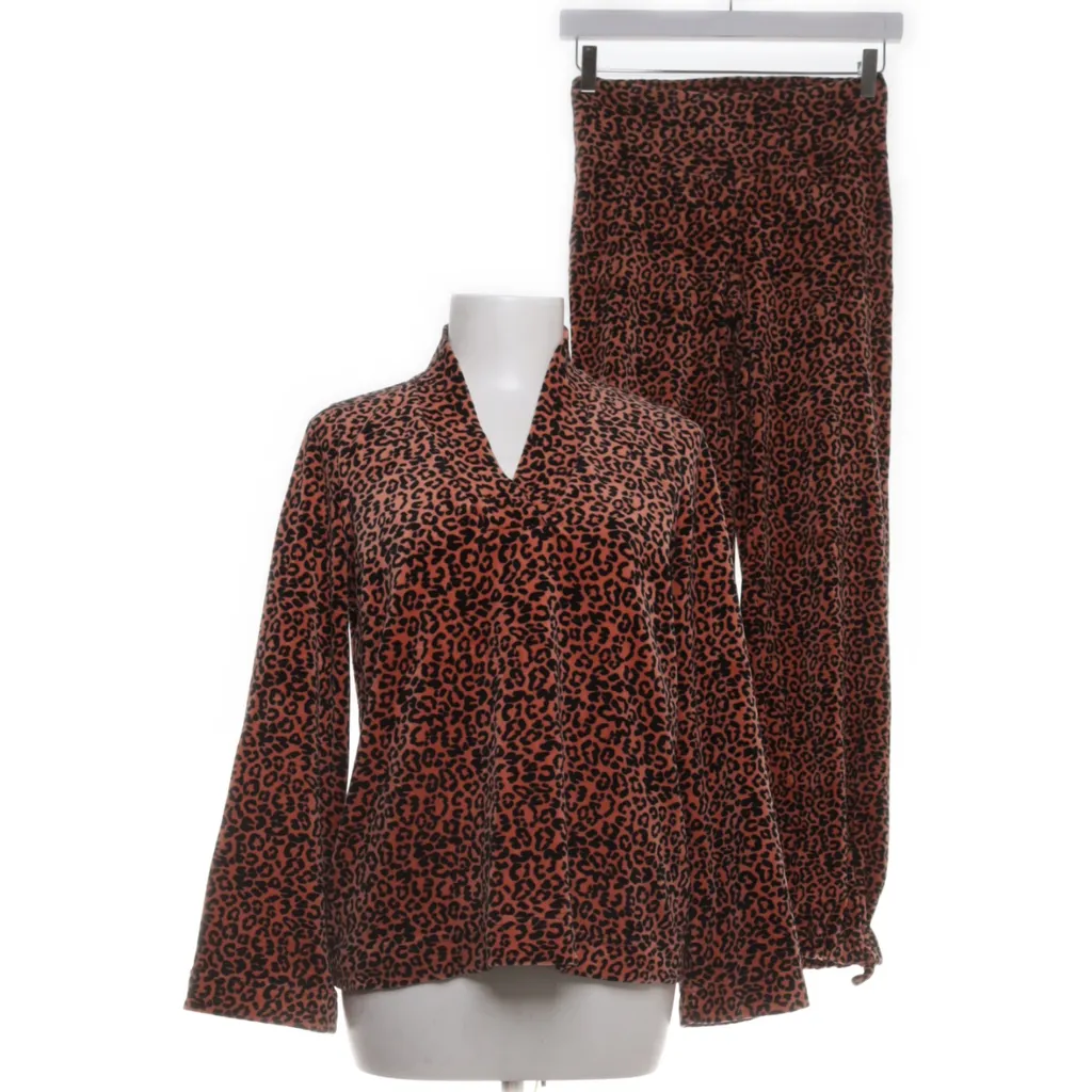 Image of Pure Female Set (Preloved)