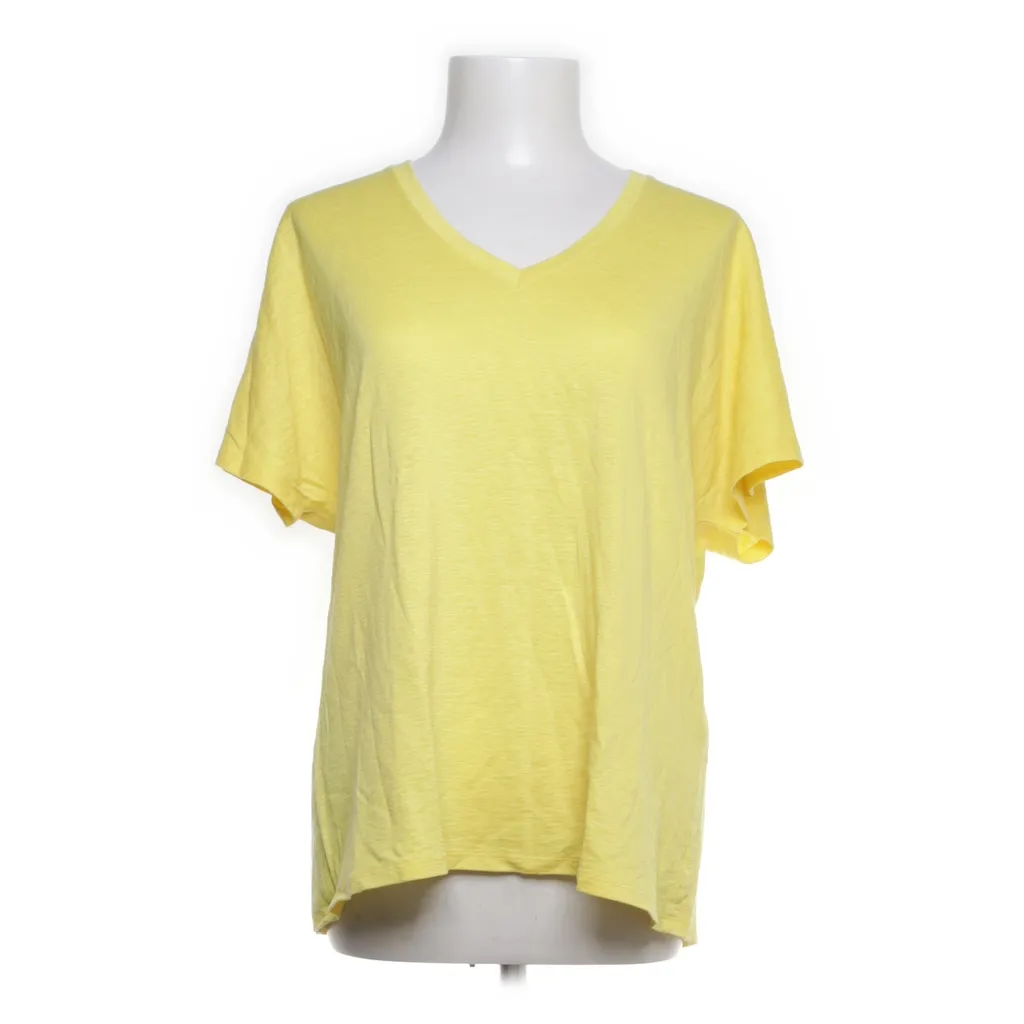 Image of Marc Cain T-shirt (Preloved)