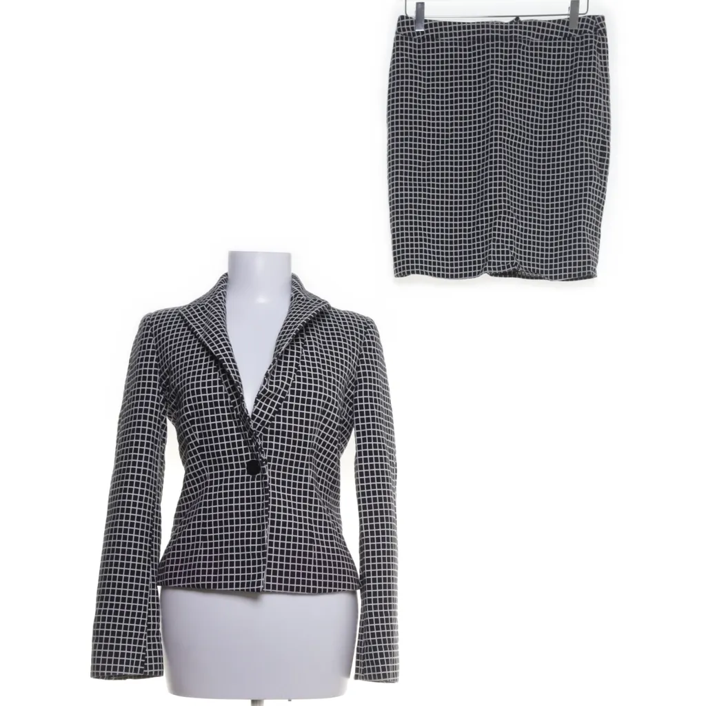 Image of Armani Mantelpak (Preloved)