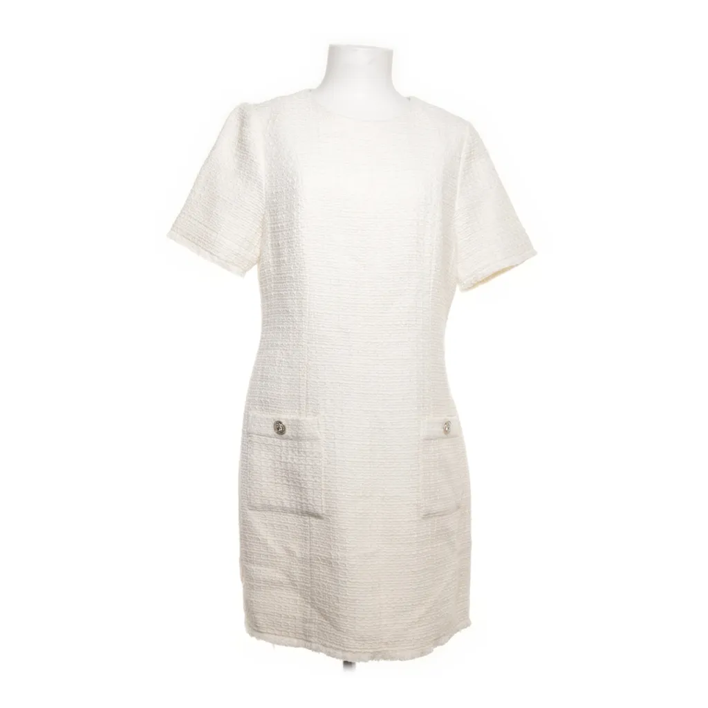 Image of H&M Modern Classic Jurk (Preloved)