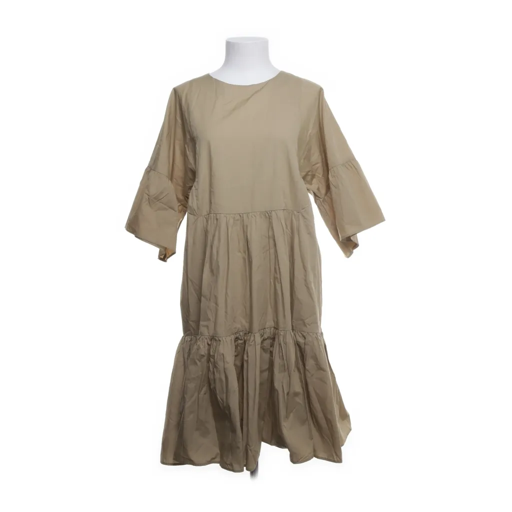 Image of Closed Jurk (Preloved)