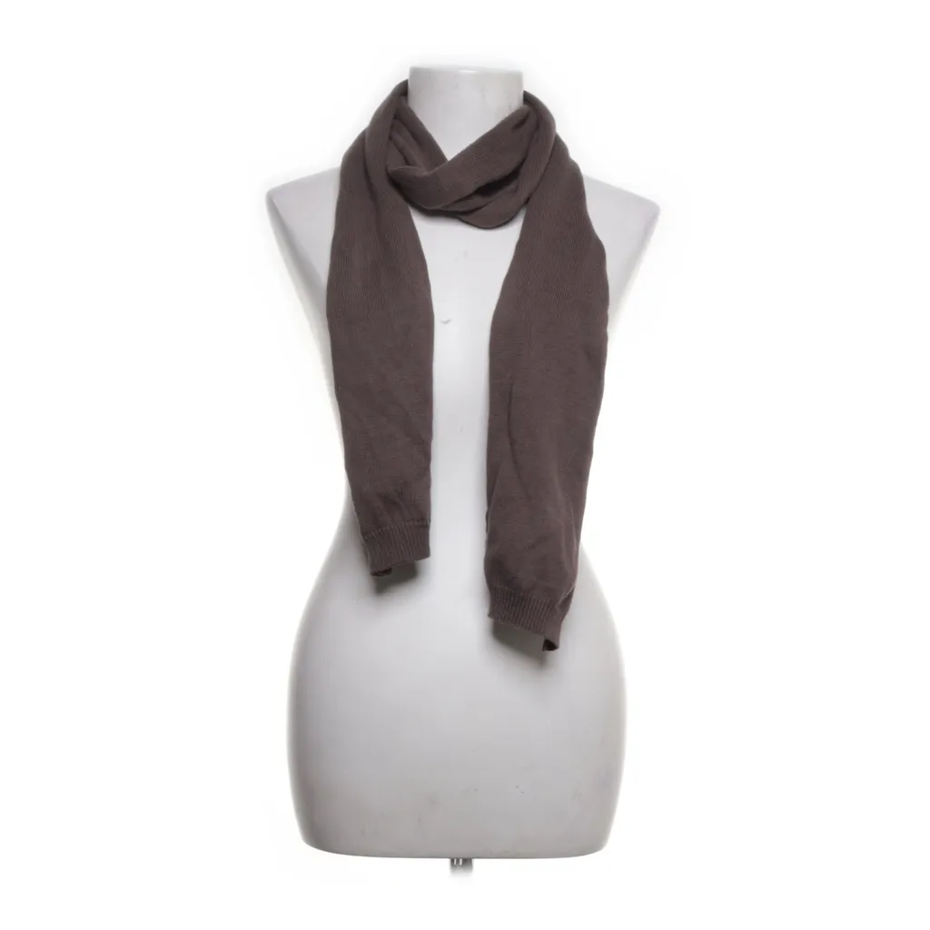 Image of Djerf Avenue Sjaal (Preloved)