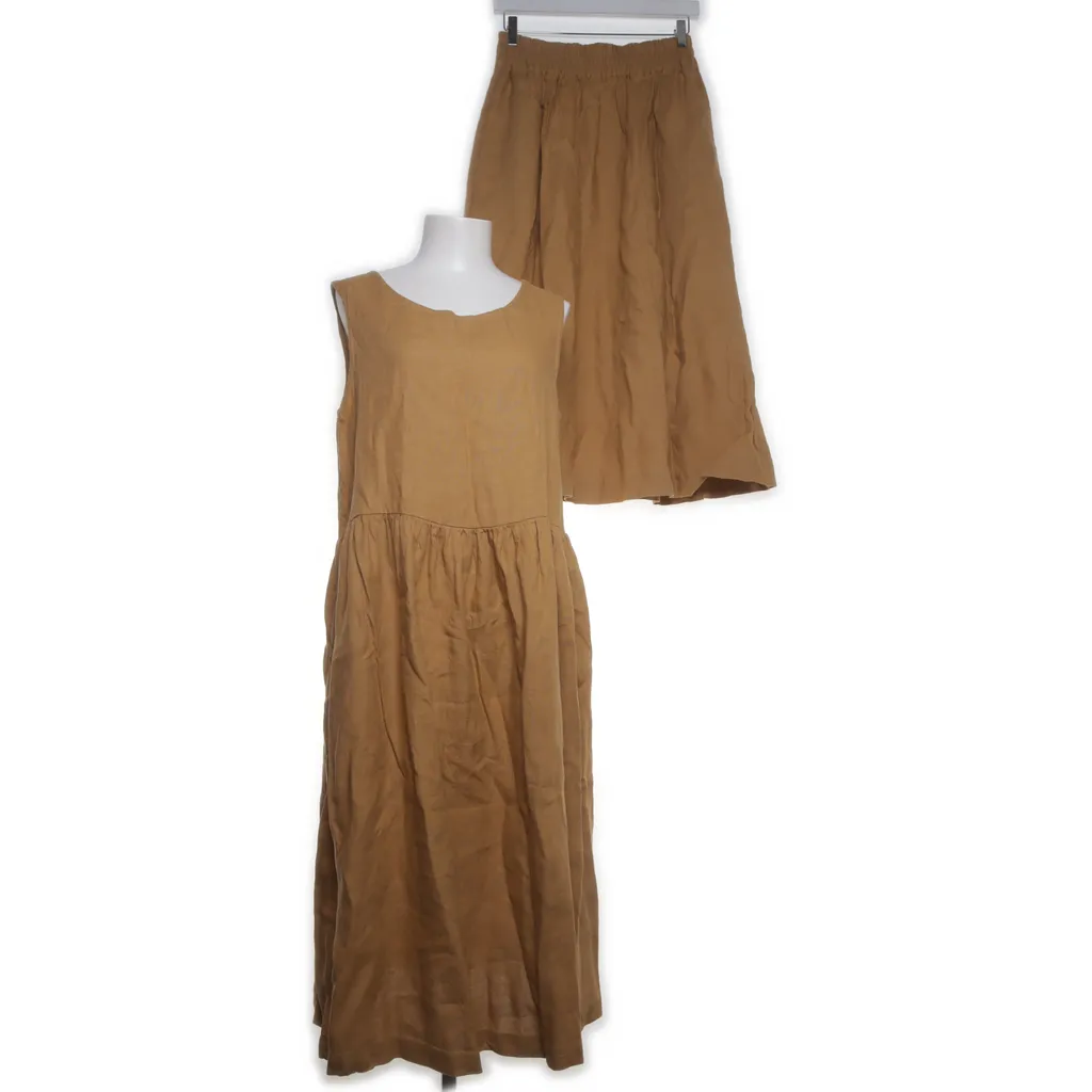 Image of Notperfectlinen Set (Preloved)