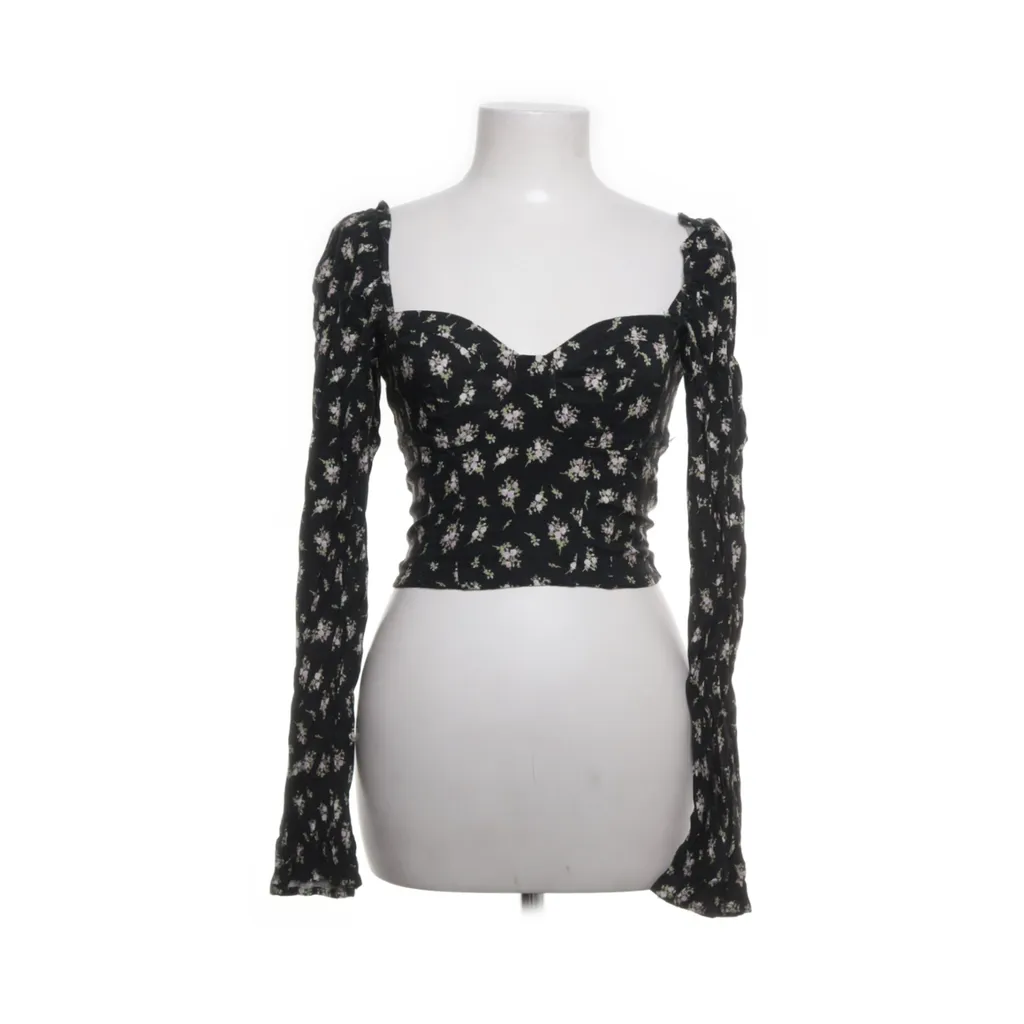 Image of H&M Crop top (Preloved)