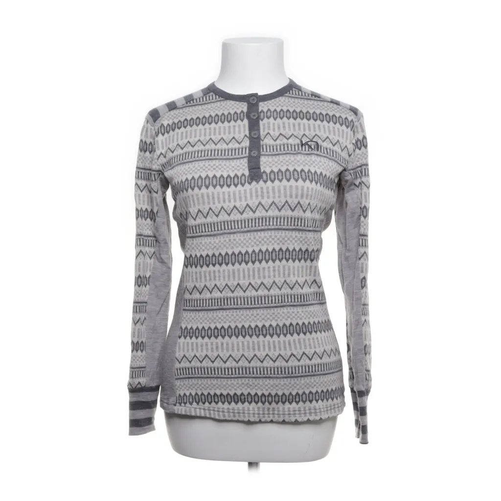 Image of Kari Traa Henley shirt (Preloved)