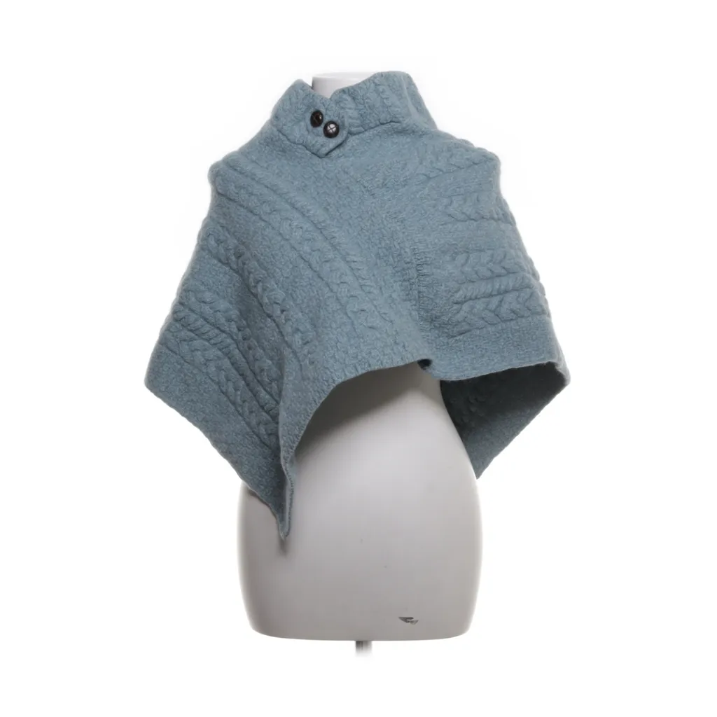 Image of Aran Sweater Market Poncho (Preloved)