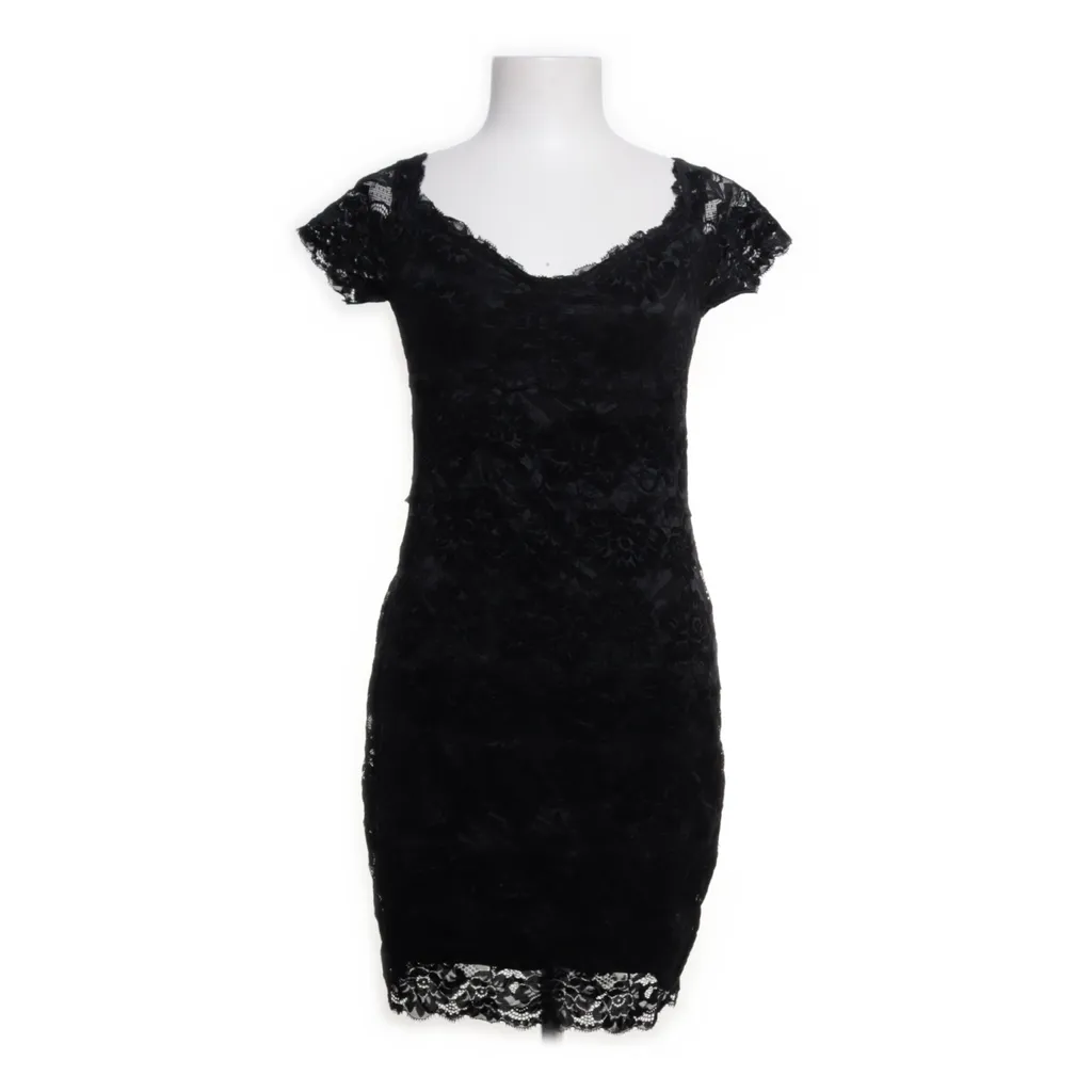 Image of Guess Cocktailjurk (Preloved)