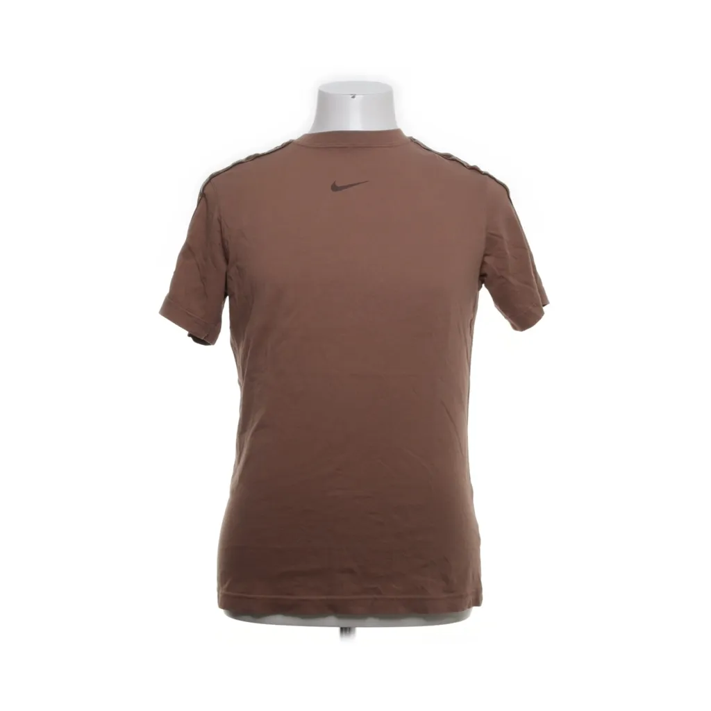 Image of Nike T-shirt (Preloved)