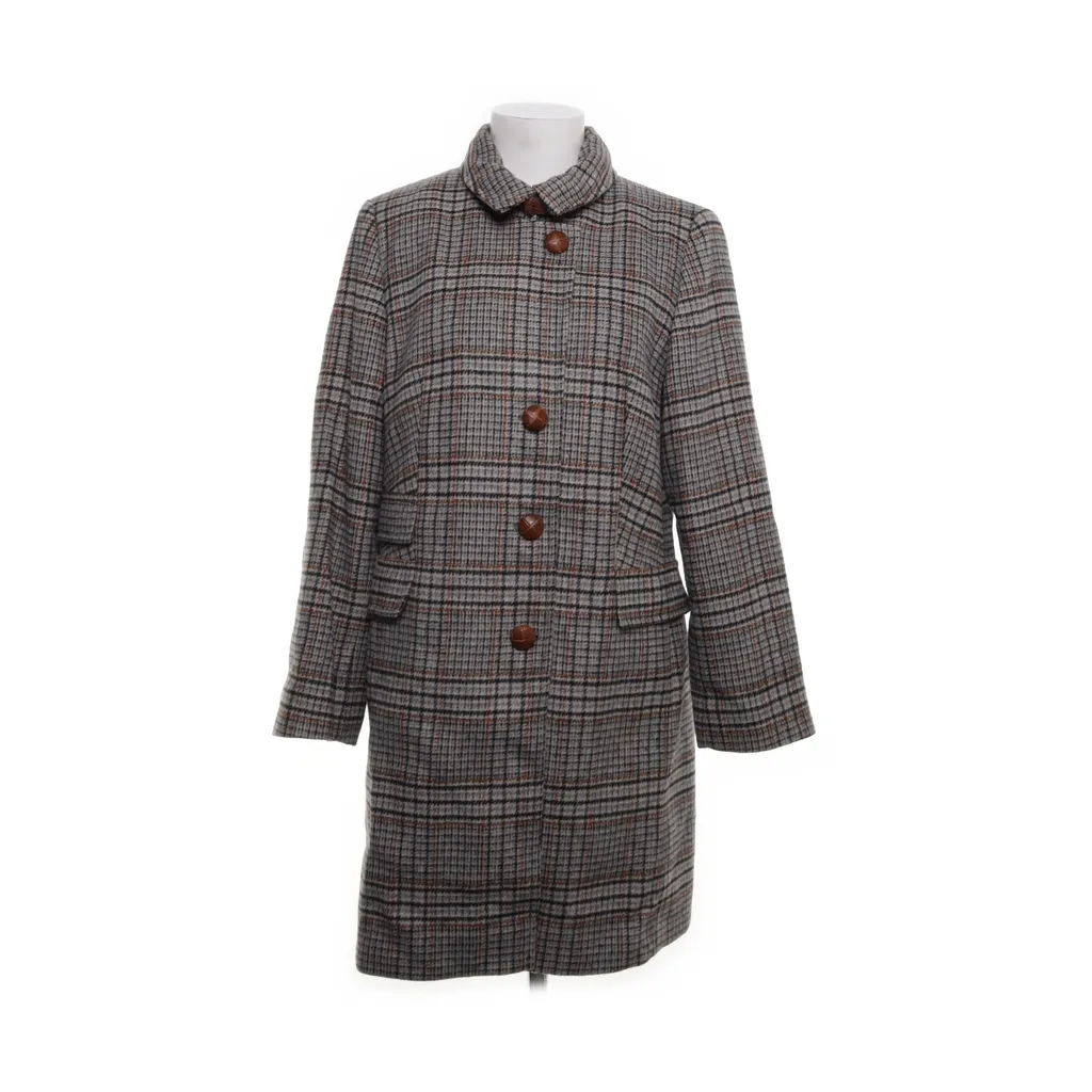 Image of Madeleine Jas (Preloved)