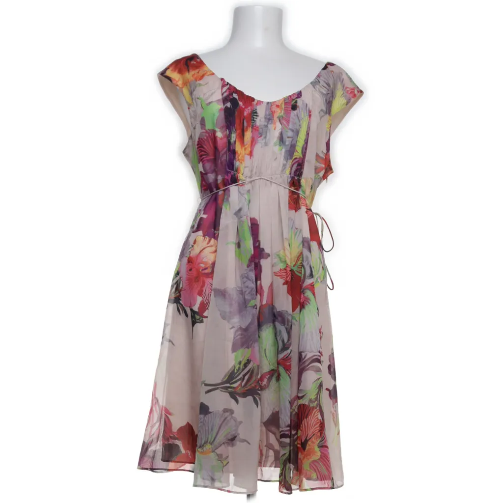 Image of Ted Baker Jurk (Preloved)