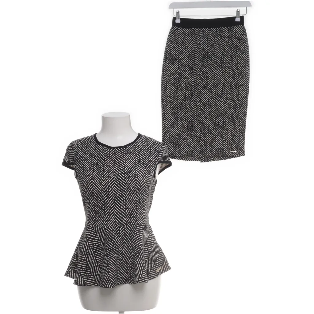 Image of Rinascimento Set (Preloved)