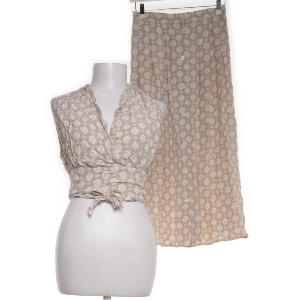Image of Part Two Set (Preloved)