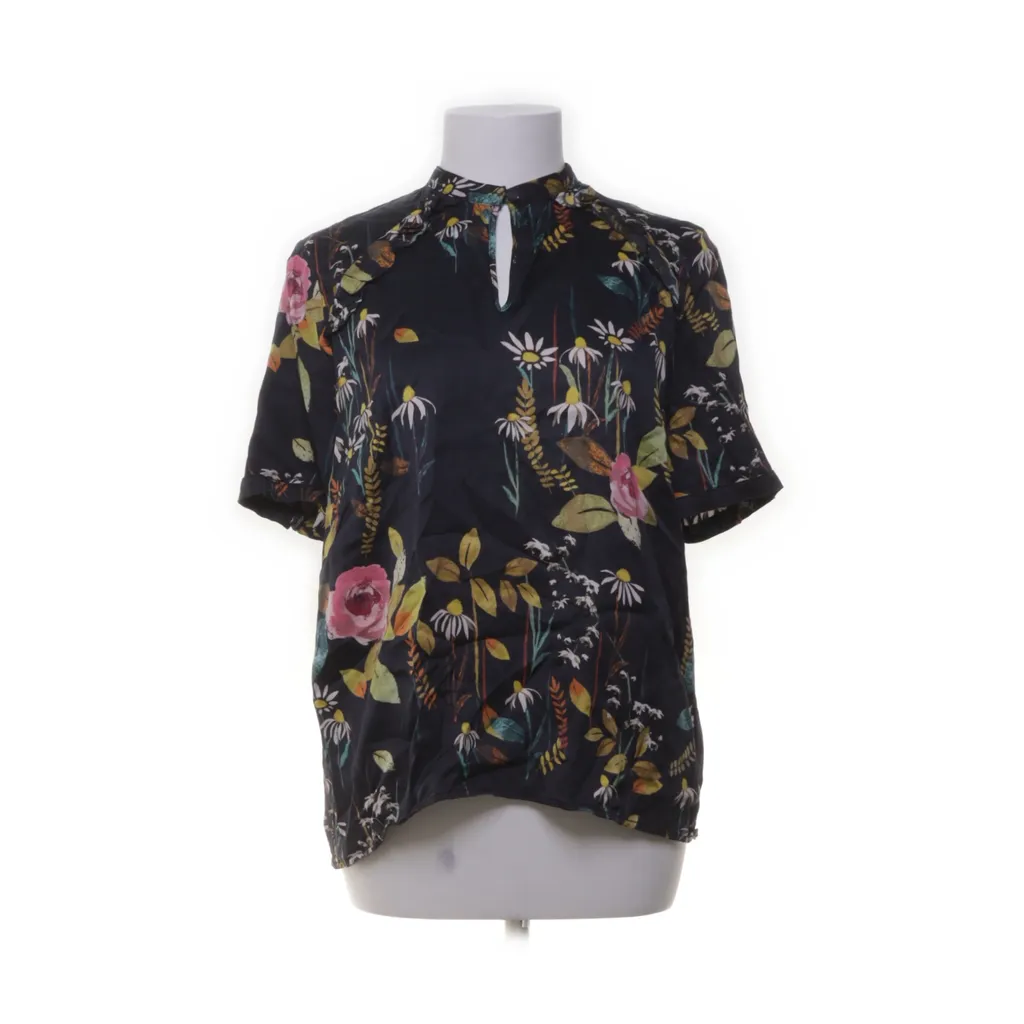 Image of Baum Und Pferdgarten Top (Preloved)