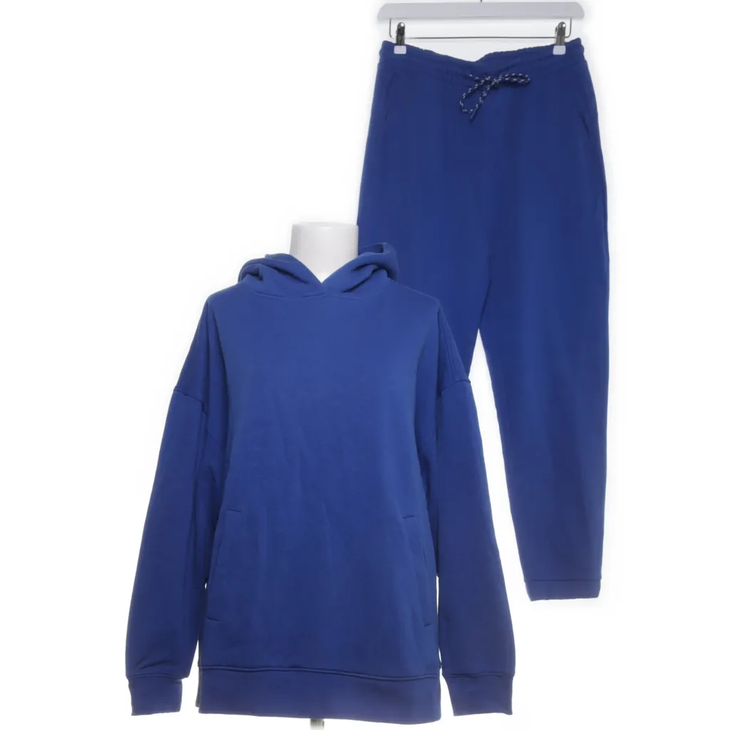 Image of Les Lunes Loungewear (Preloved)