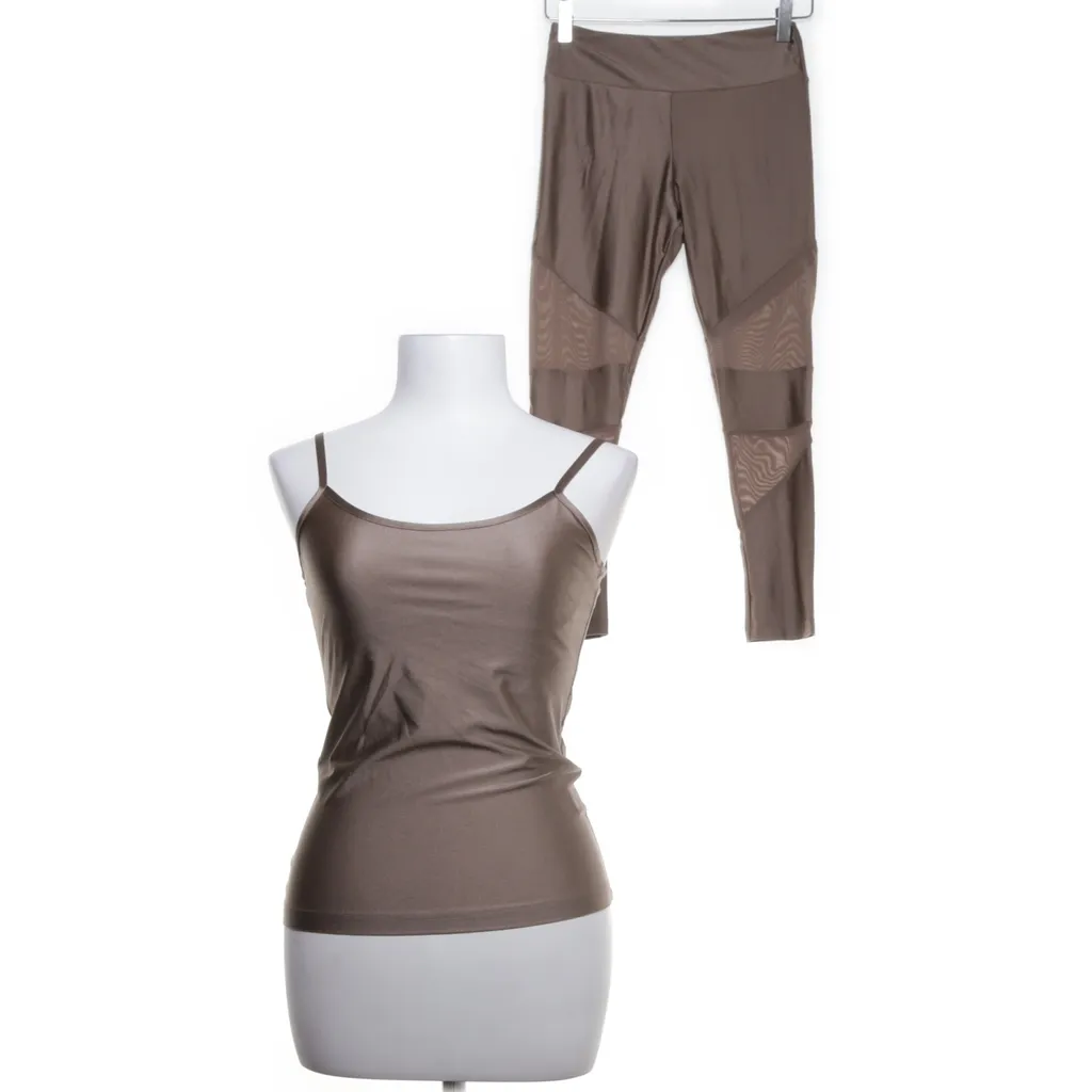Image of Adoore Trainingsset (Preloved)