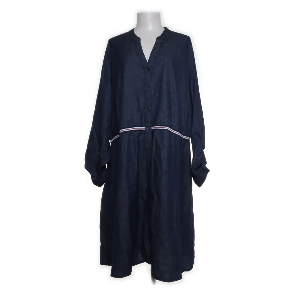 Image of John Baner Denim jurk (Preloved)