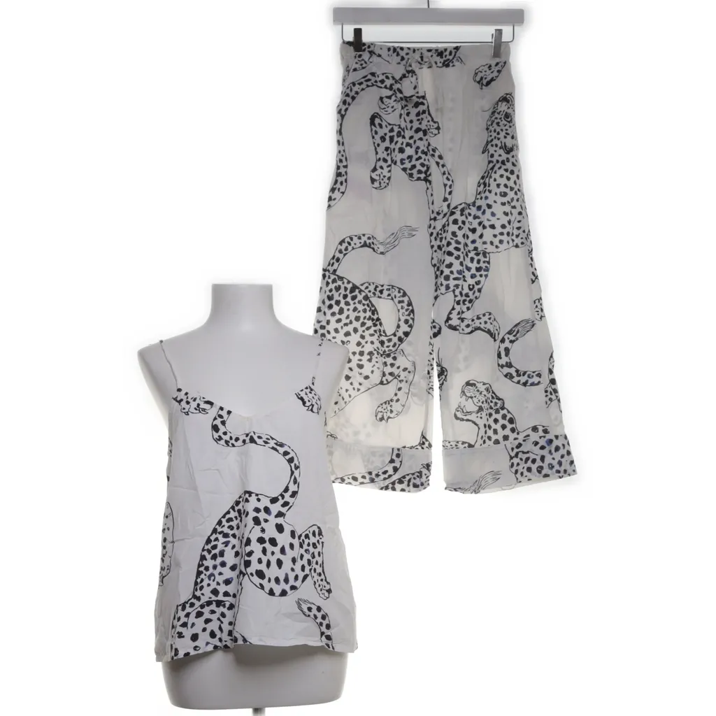 Image of Desmond & Dempsey Set (Preloved)