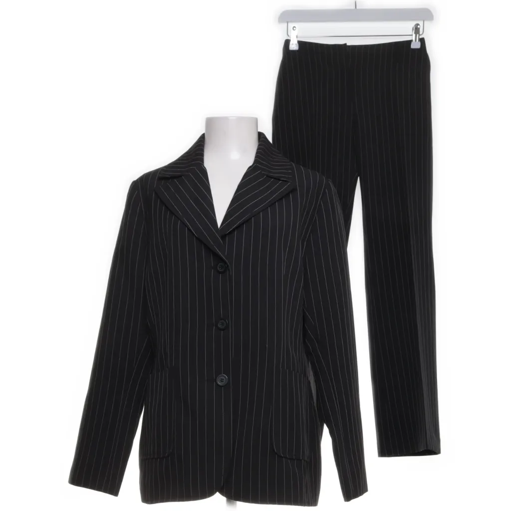Image of Hennes Pak (Preloved)