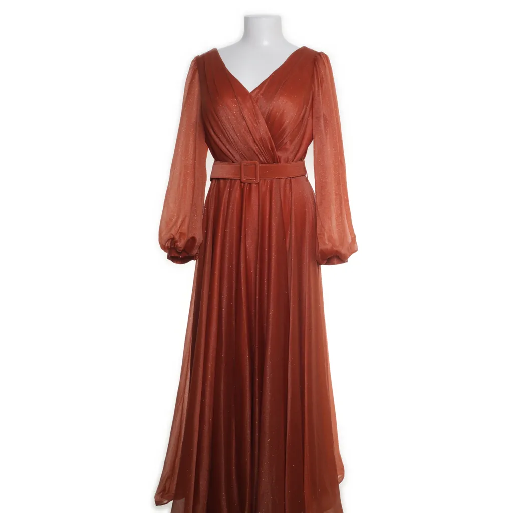 Image of Hvit Vera Avondjurk (Preloved)
