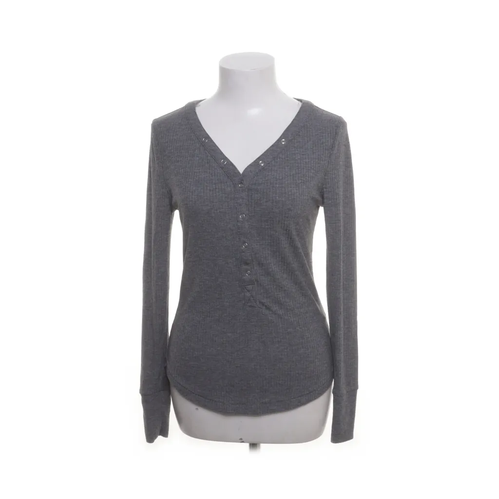 Image of Hunkemöller Henley shirt (Preloved)