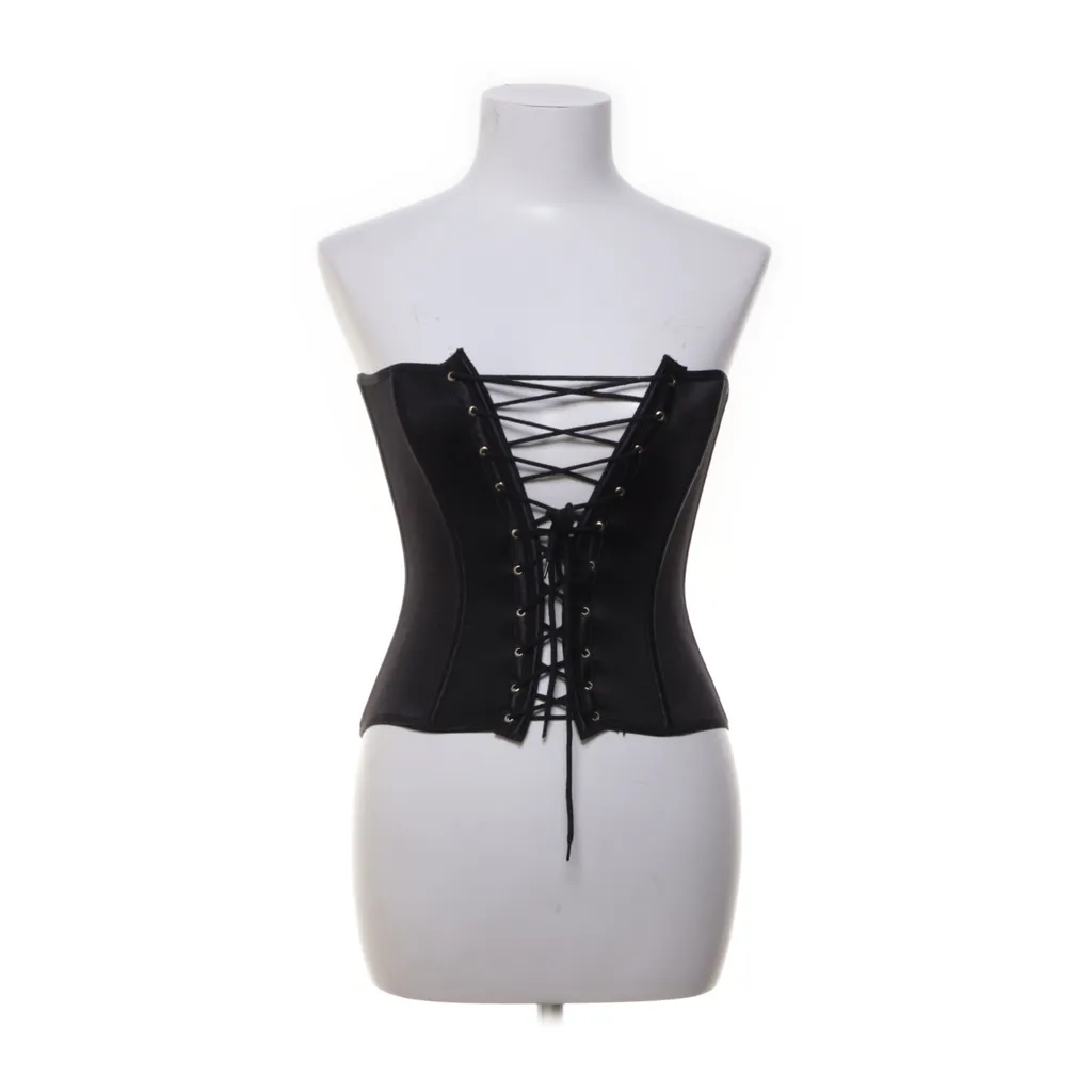 Image of Seven til Midnight Korset (Preloved)