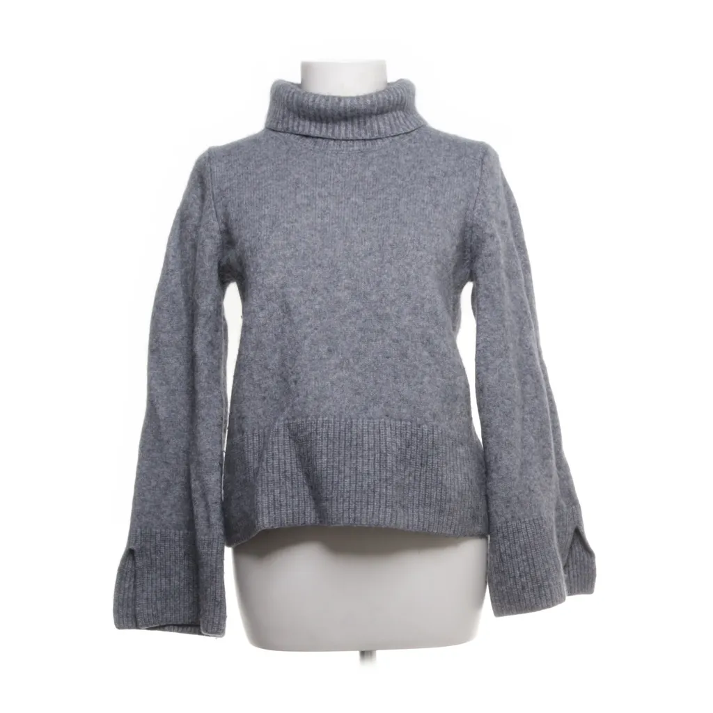 Image of Wakakuu Coltrui (Preloved)