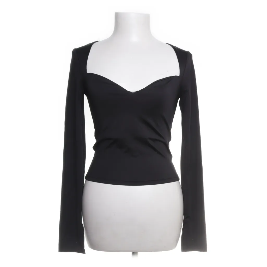 Image of Gina Tricot Lange mouwen shirt (Preloved)