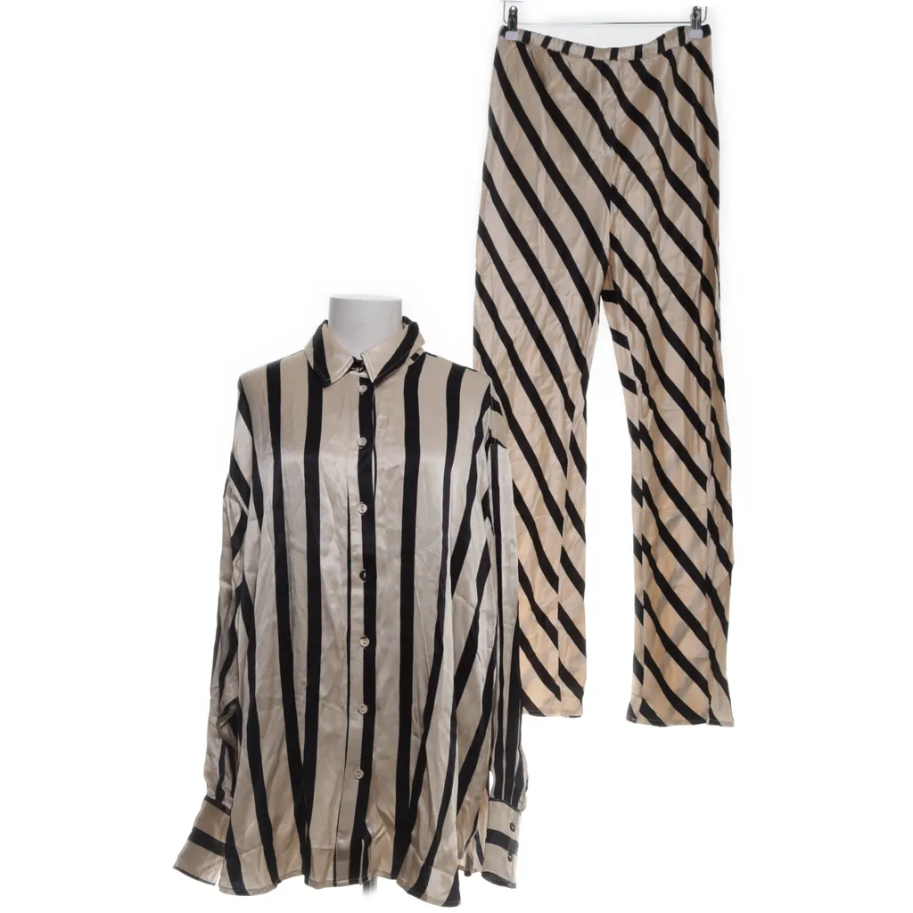 Image of Dissh Set (Preloved)