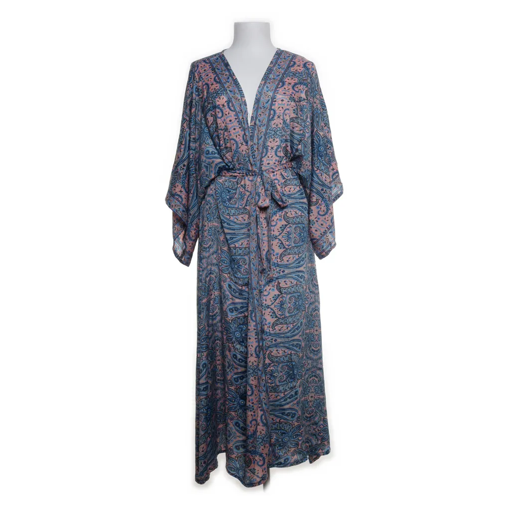 Image of Tiara Visby Kimono (Preloved)