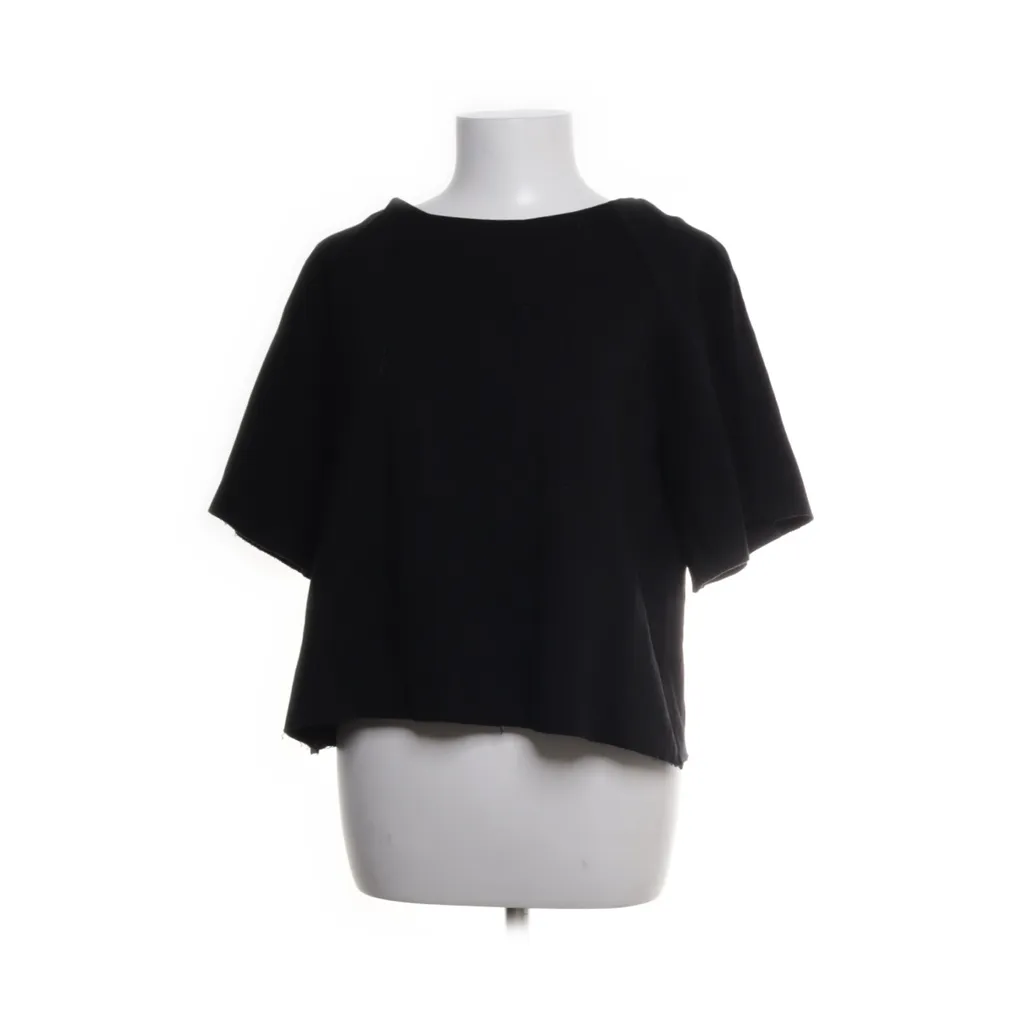 Image of Carin Wester T-shirt (Preloved)