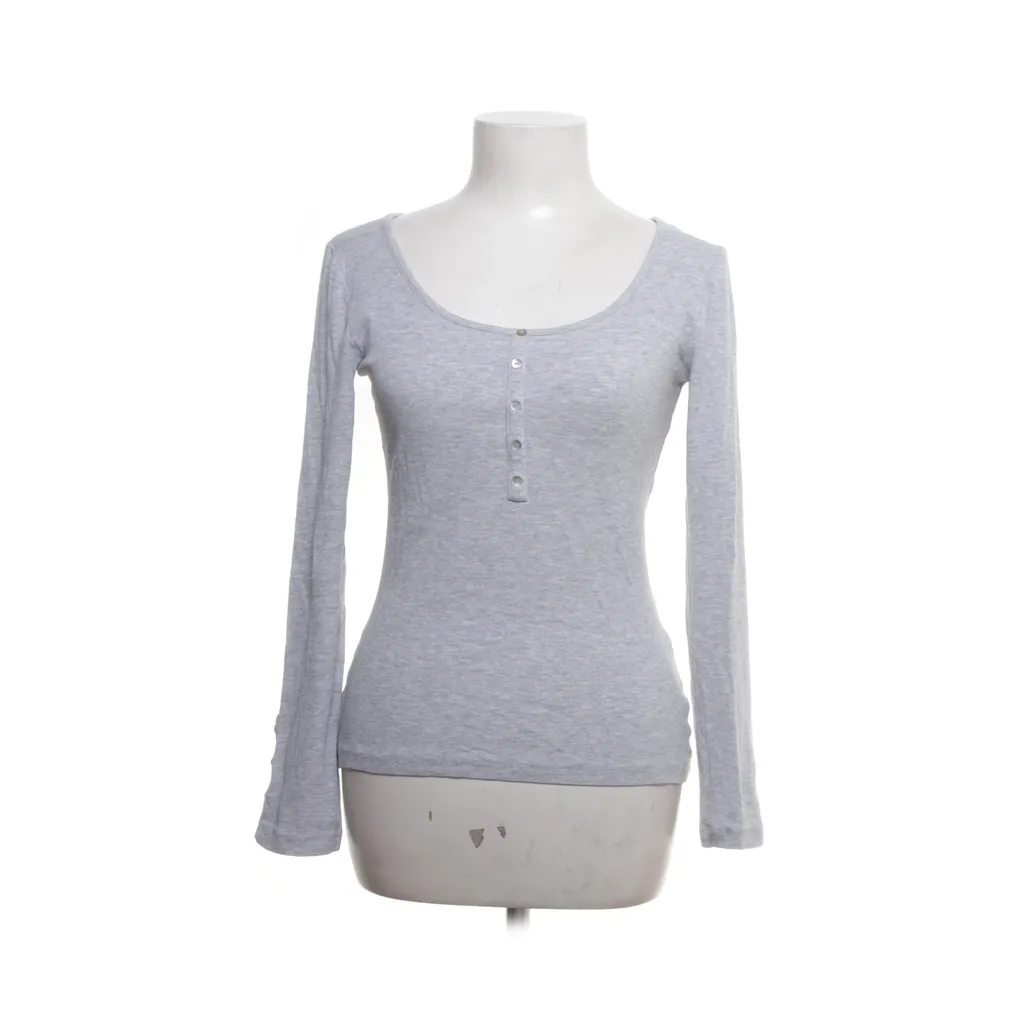 Image of Anna Field Henley shirt (Preloved)