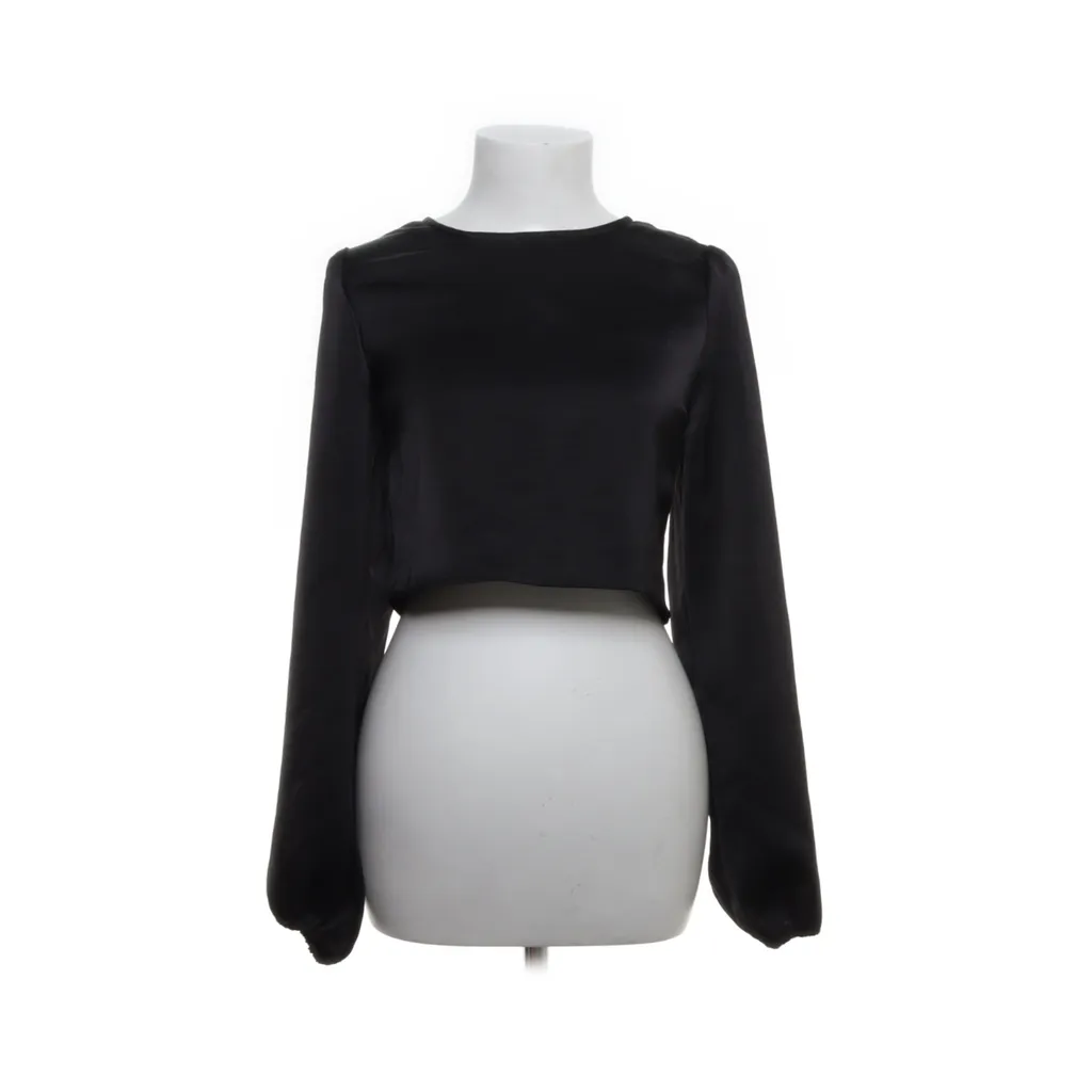 Image of Neo Noir Crop top (Preloved)
