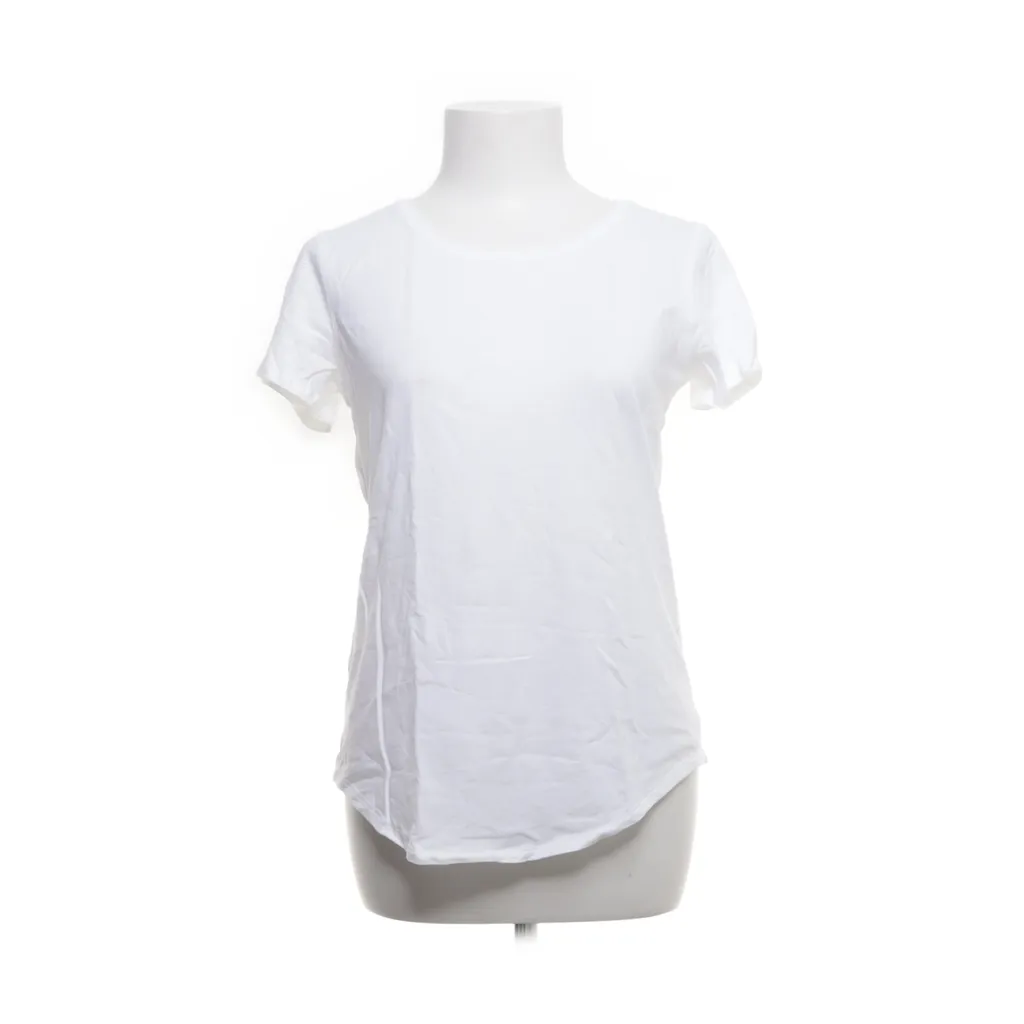 Image of Lululemon T-shirt (Preloved)