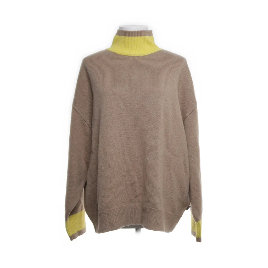 Image of Goldbergh Coltrui (Preloved)