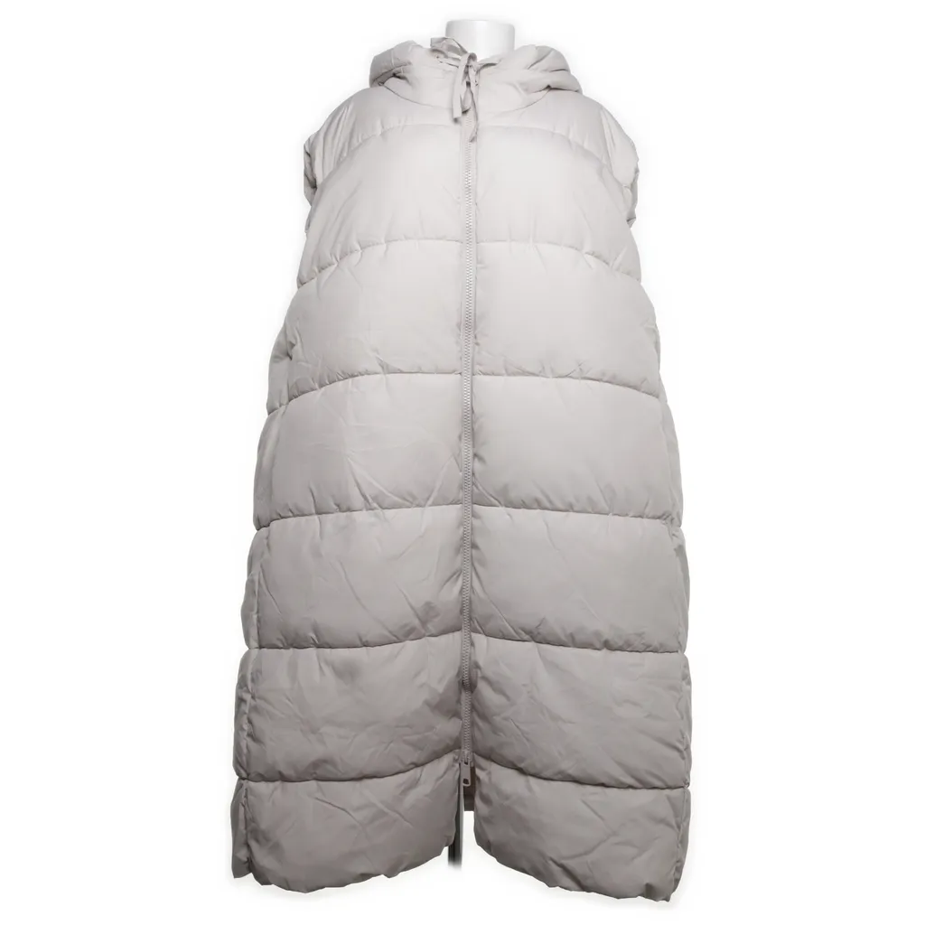 Image of H&M Outdoor vest (Preloved)
