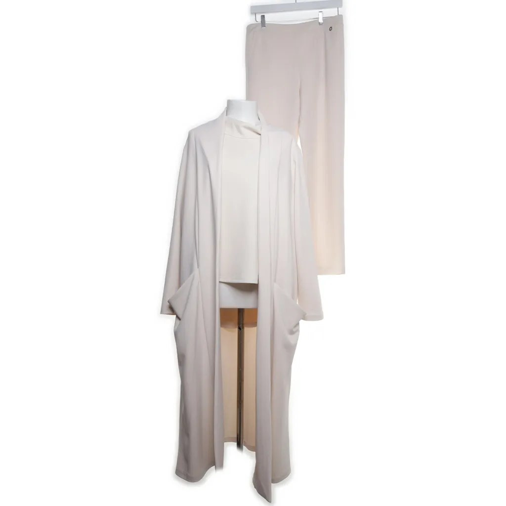 Image of CF Selection Set (Preloved)