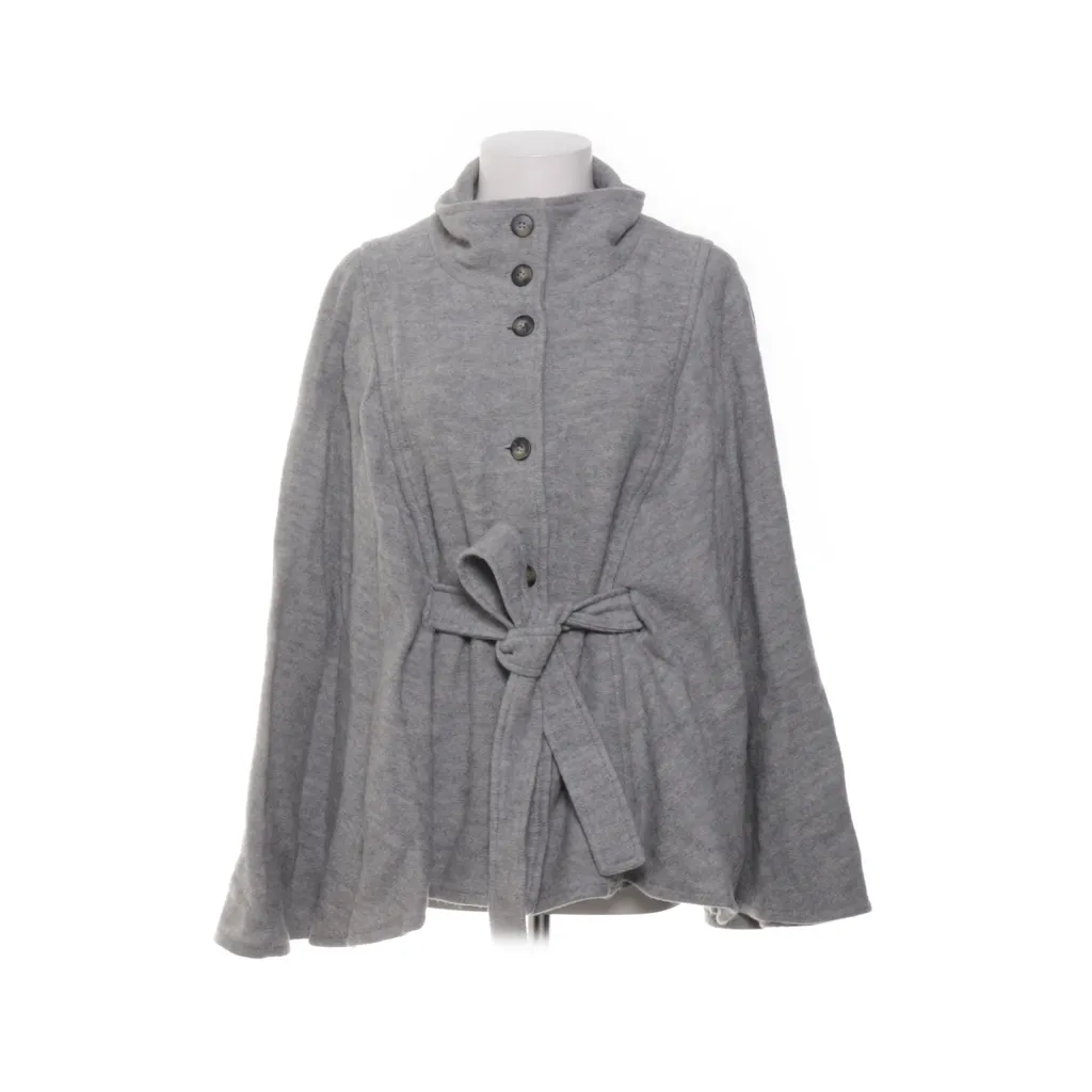 Image of Stenströms Cape (Preloved)