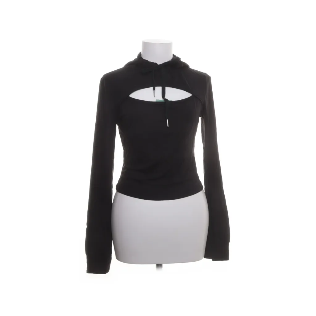 Image of Halara Capuchon sweater (Preloved)
