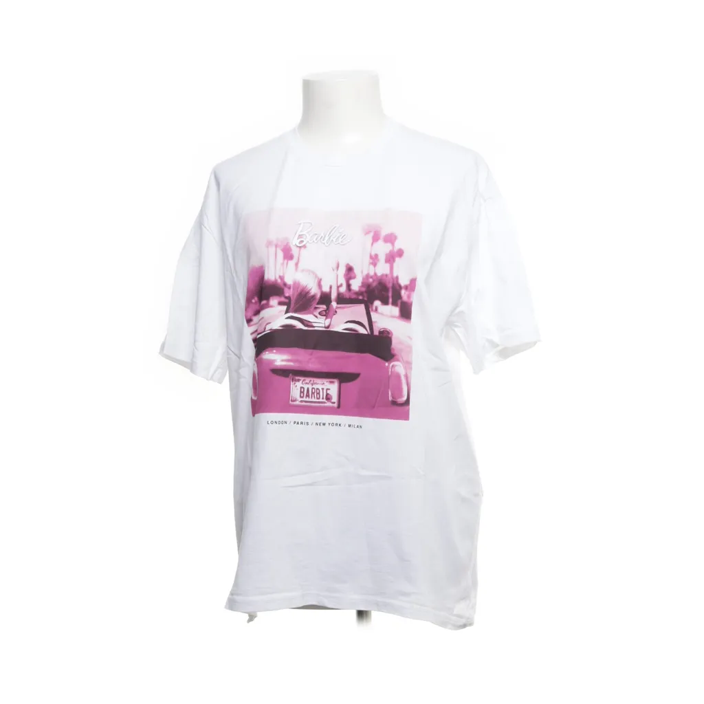 Image of Stradivarius T-shirt (Preloved)