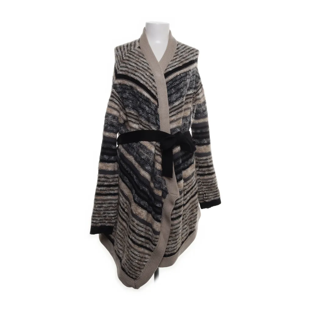 Image of Dagmar Wikkelvest (Preloved)