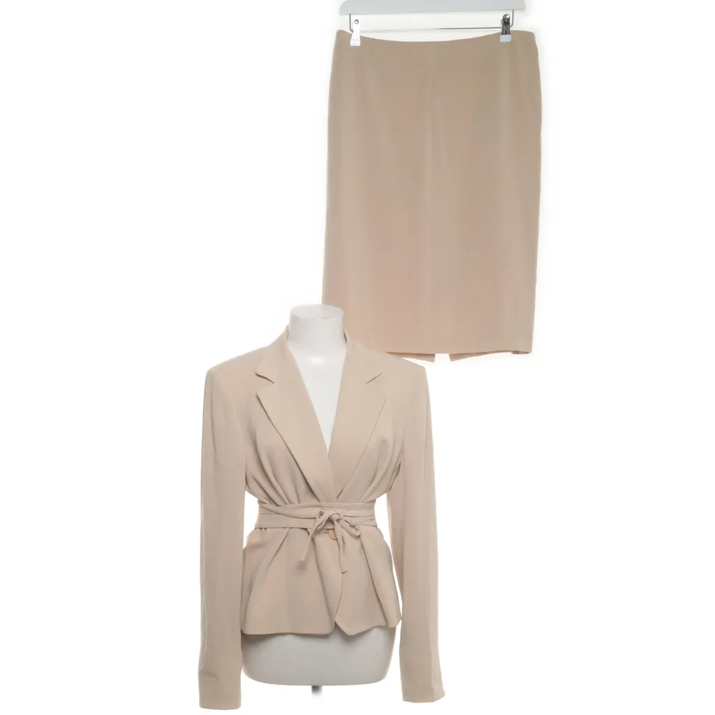 Image of MaxMara Mantelpak (Preloved)