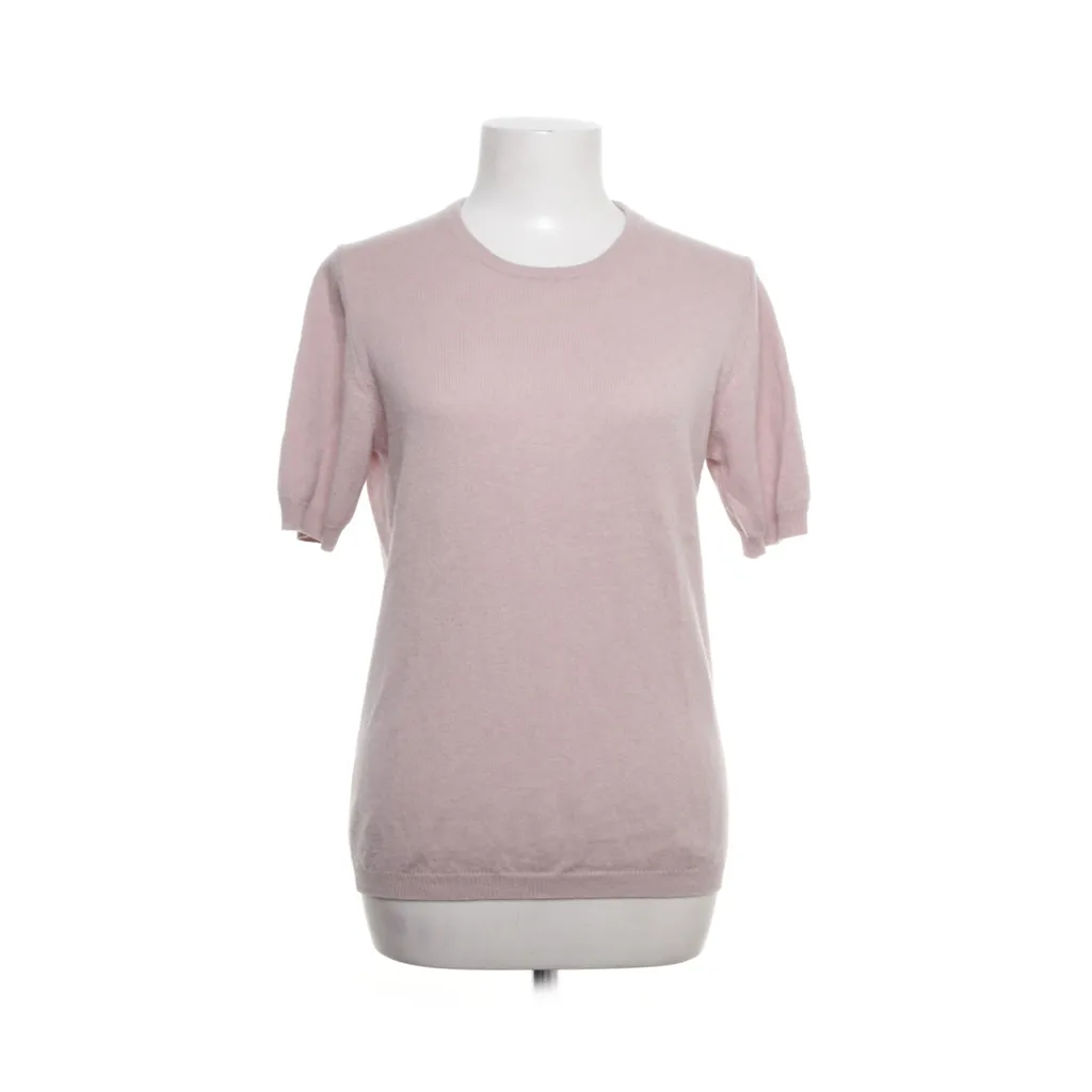 Image of Soft Goat Top (Preloved)