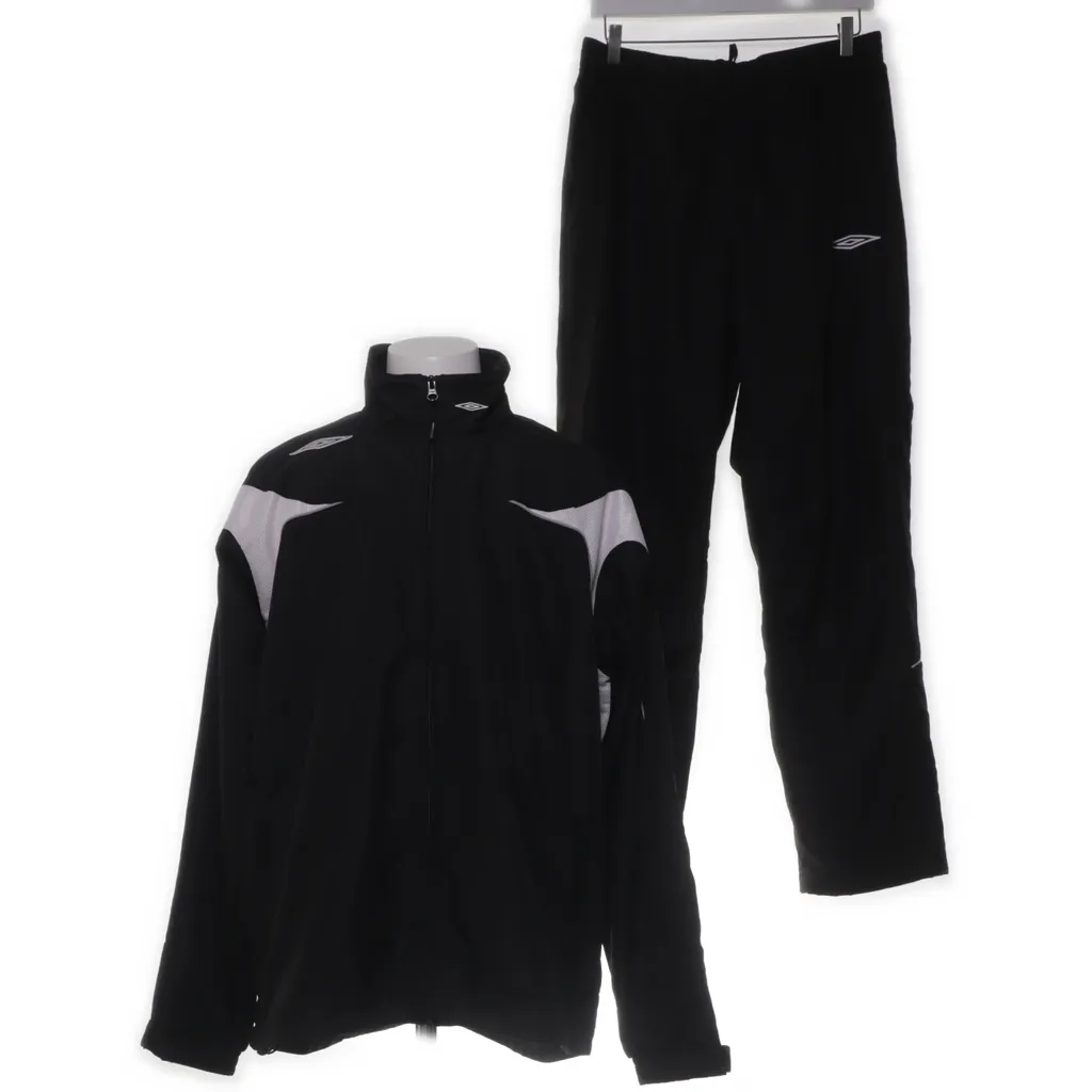 Image of Umbro Sport kit (Preloved)