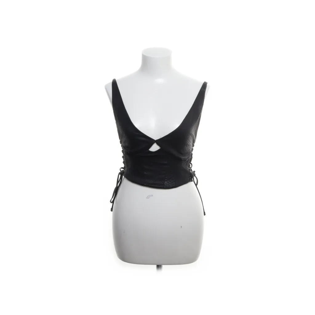 Image of Bershka Crop top (Preloved)