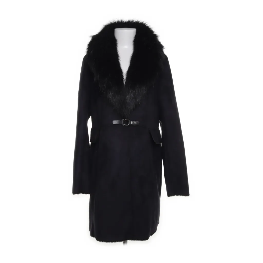 Image of Ivanka Trump Shearling jas (Preloved)