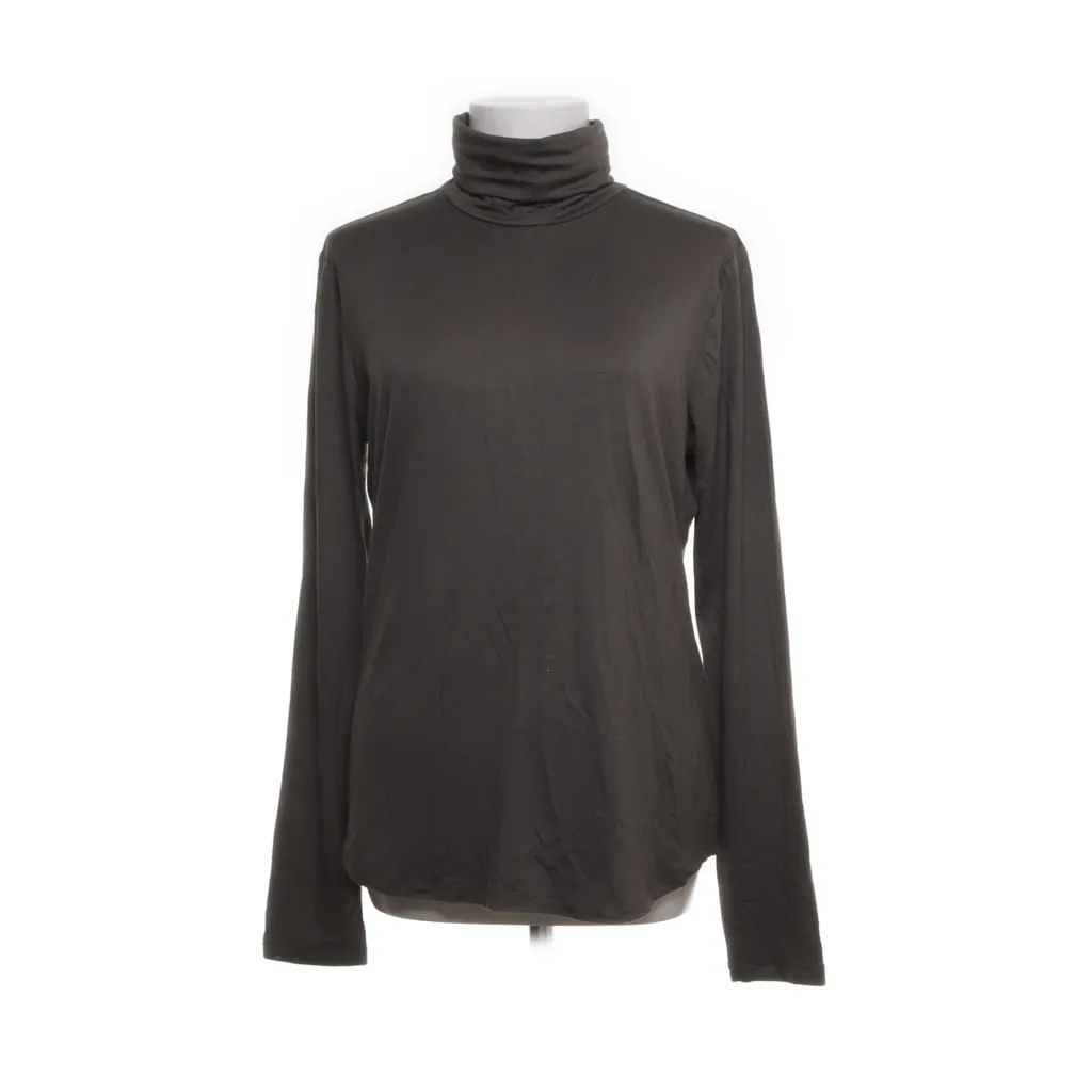 Image of Rosemunde Coltrui (Preloved)