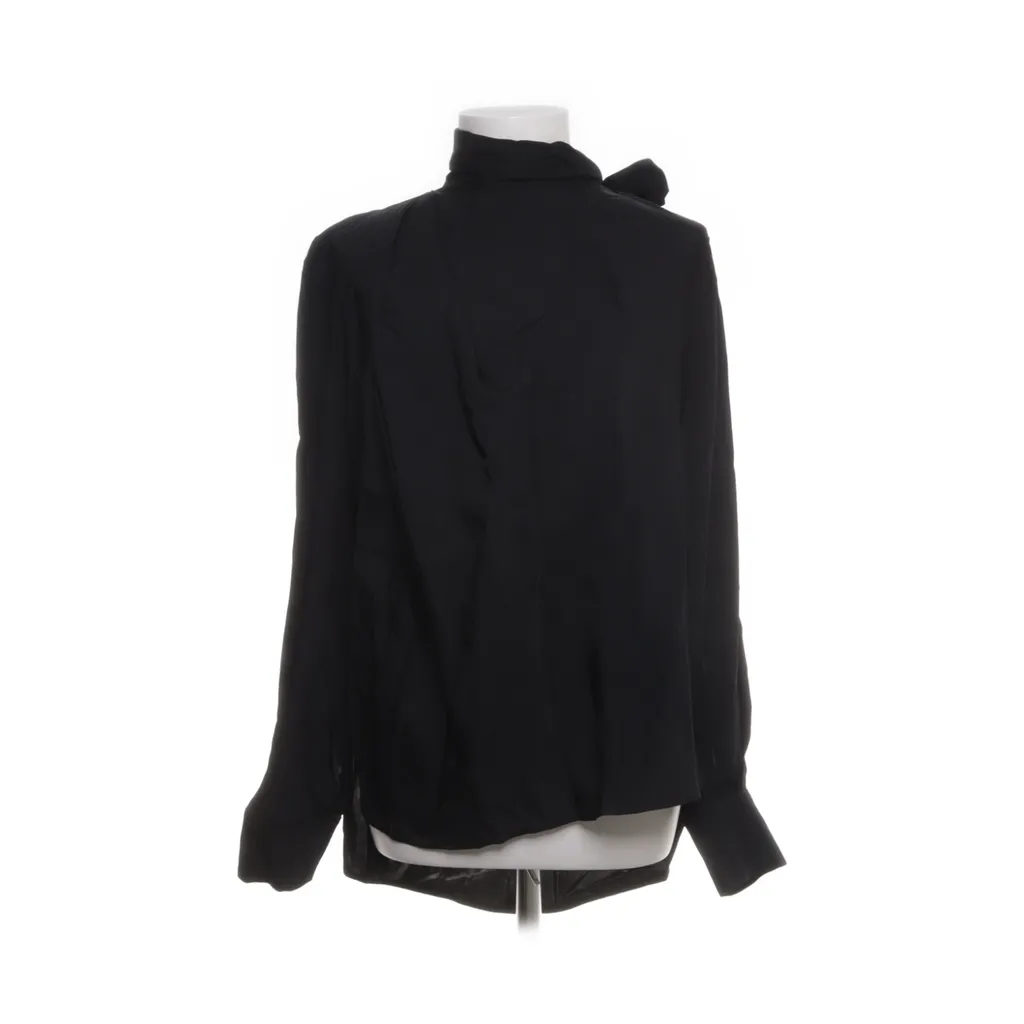 Image of H&M Studio Strikblouse (Preloved)