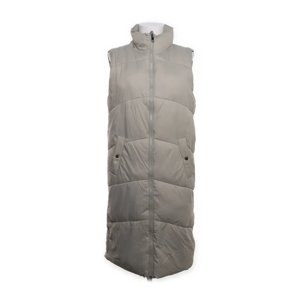 Image of Vero Moda Outdoor vest (Preloved)