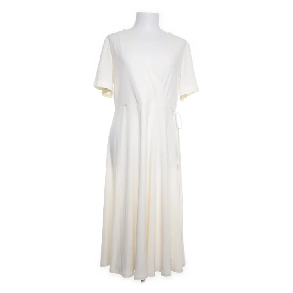Image of H&M Modern Classic Wikkeljurk (Preloved)
