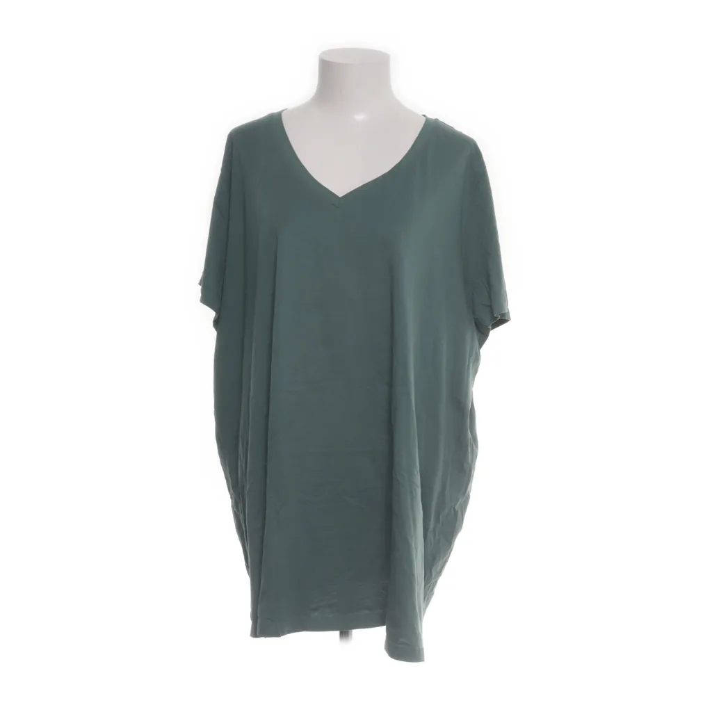 Image of Zizzi T-shirt (Preloved)